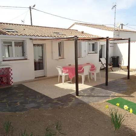 Maison Proche Centre, 4 Pers, Terrasse - Fr-1-476-11 Semesterbostad *